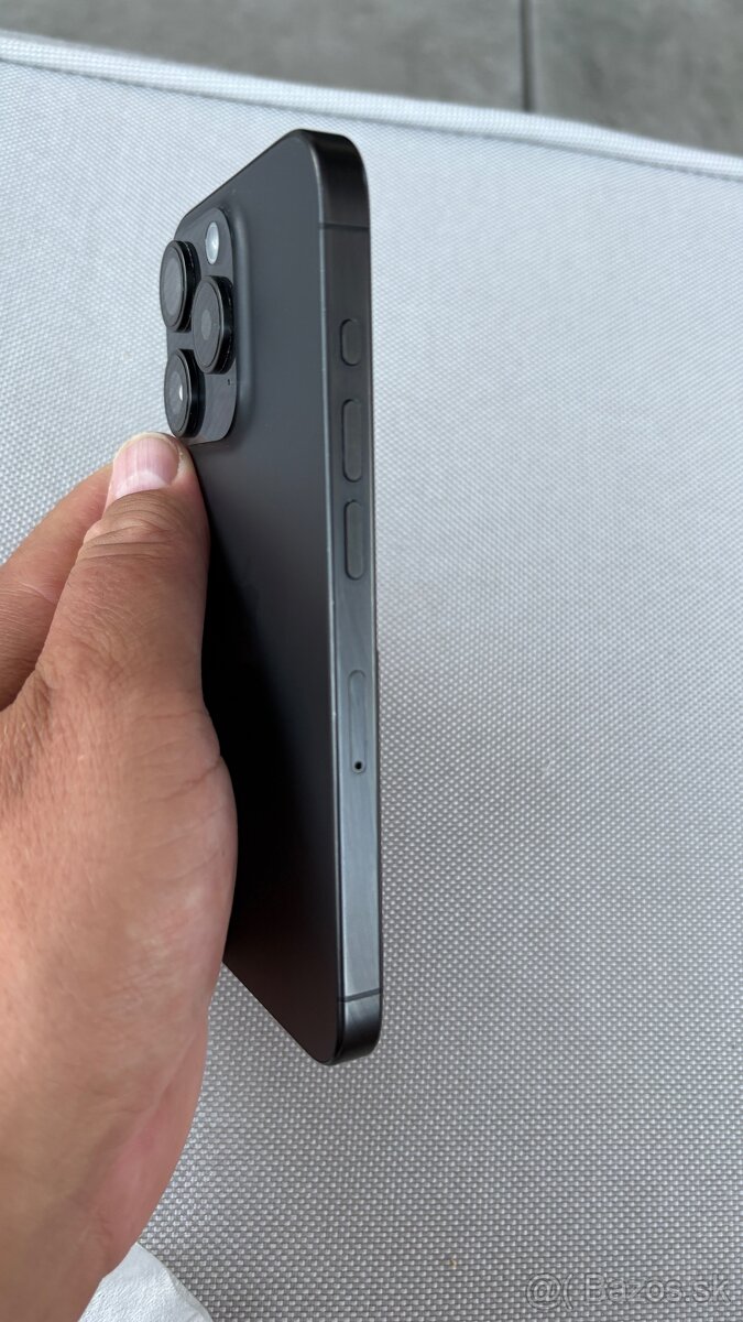 iPhone 15 Pro 128Gb Black Titanium - 4