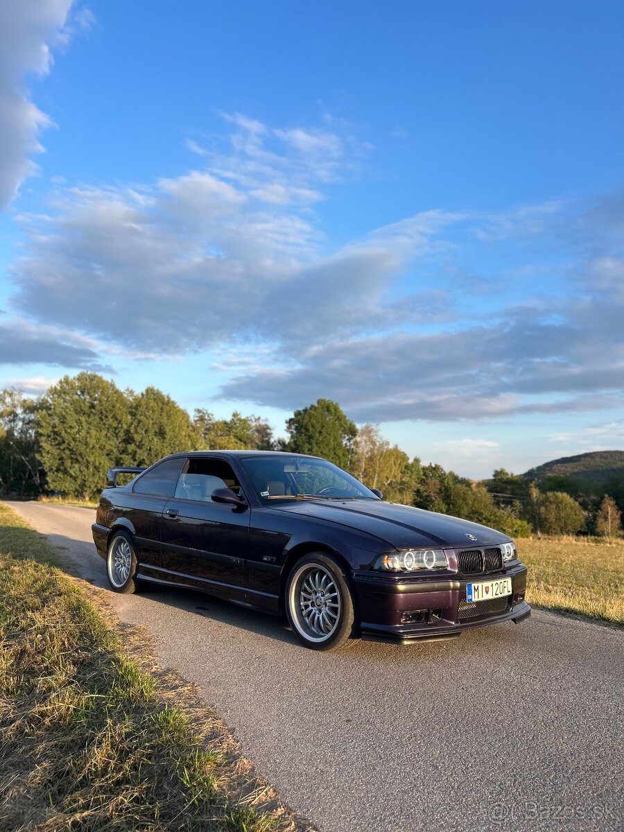 BMW e36 318is coupé individual - 4