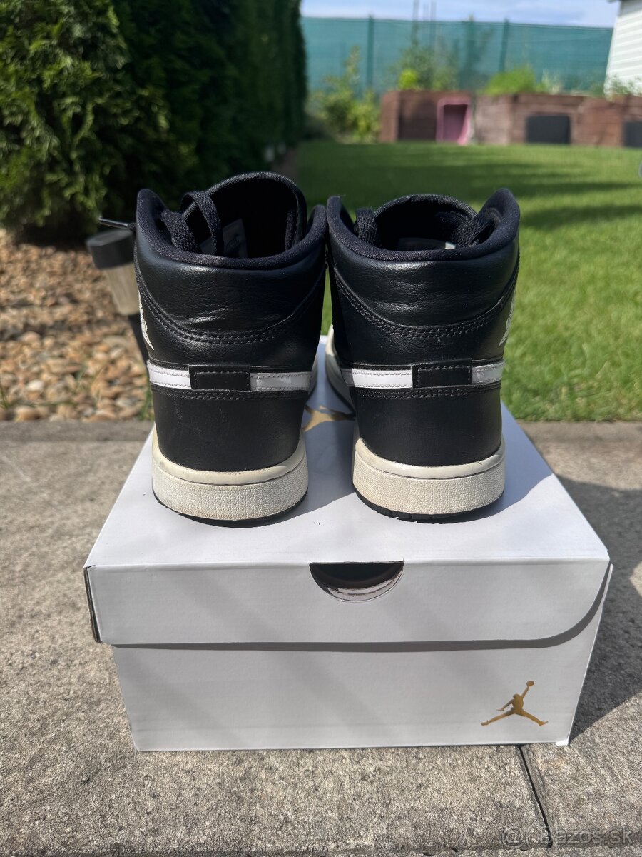 Air Jordan 1 Mid - 4