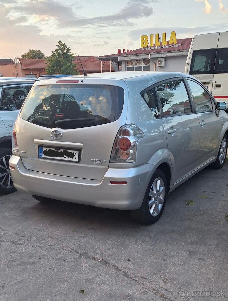 Toyota Corola Verso 2.0 TDI - 4