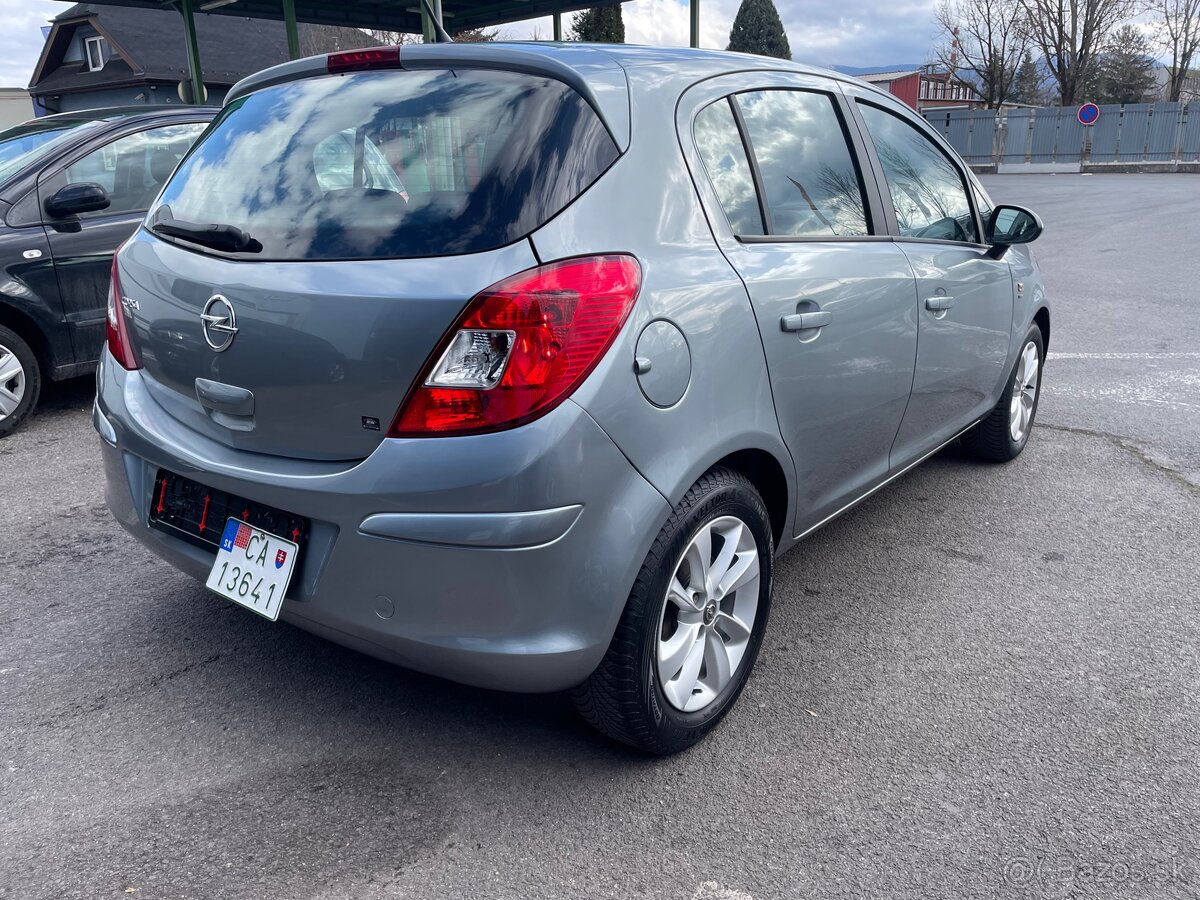 Opel Corsa 1.2 b - 4