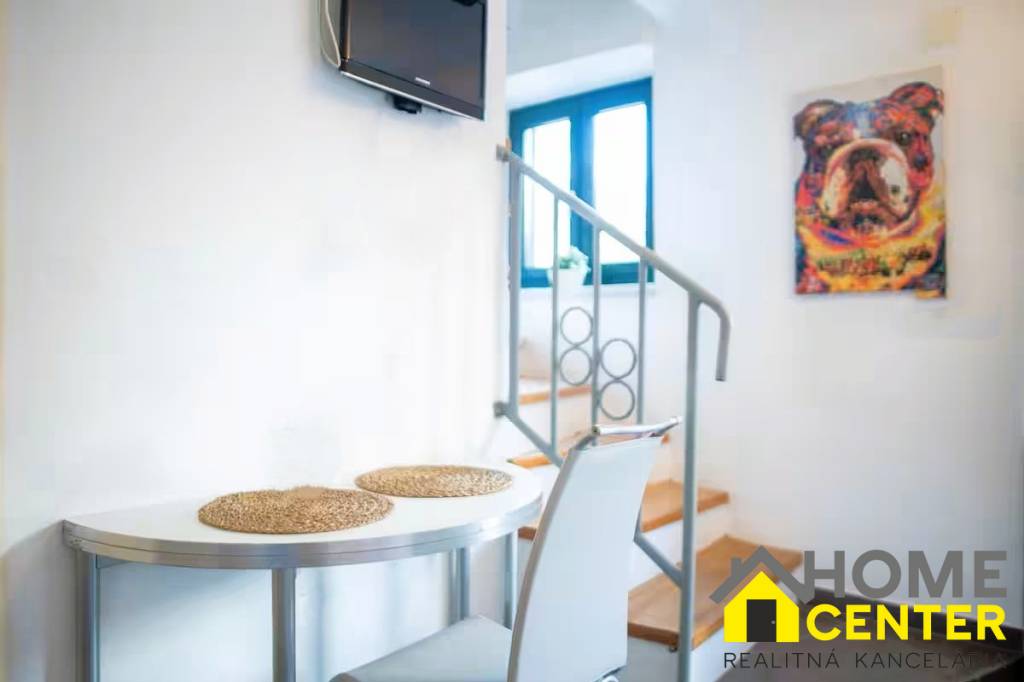 NA PREDAJ kamenný dom /75 m² / na malebnom mieste, HVAR - 4