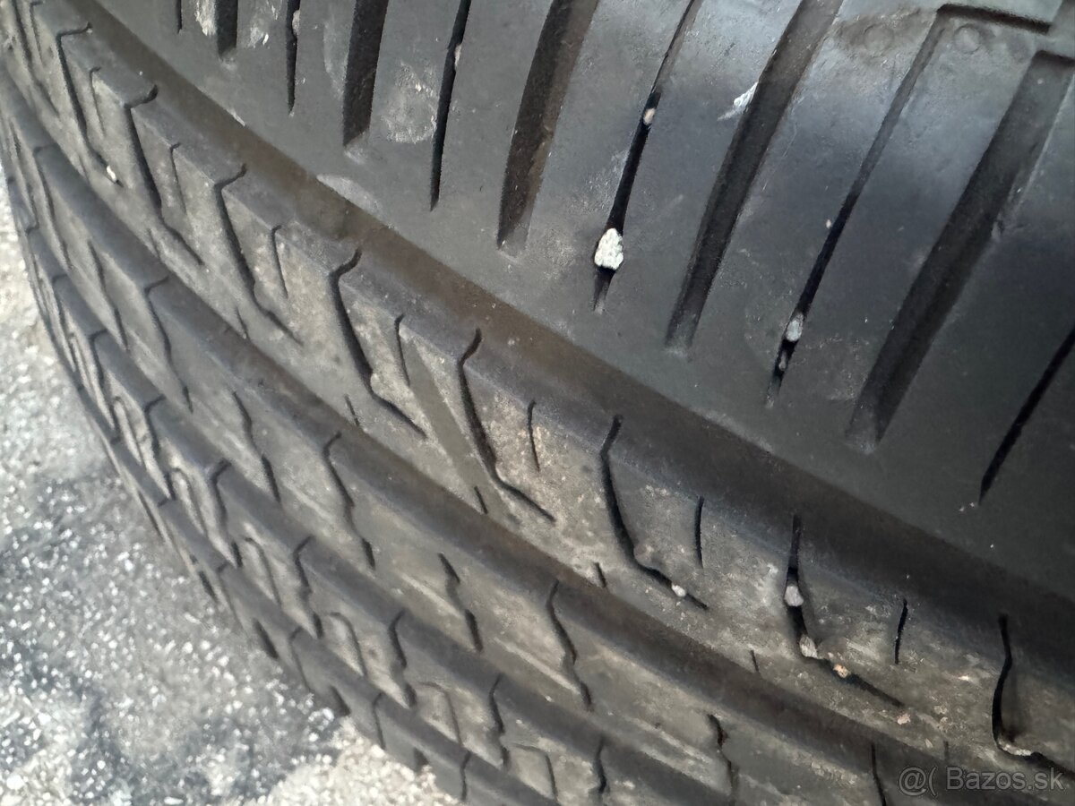 Predám sadu letných pneumatík 235/55 R18 - 4