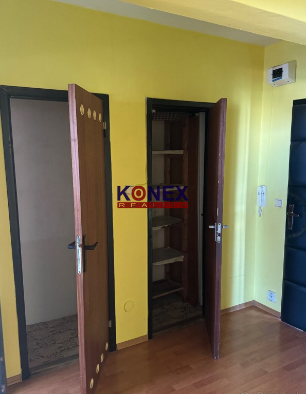 ID-3085 NA PREDAJ – 3-izbový byt Trebišov - 4