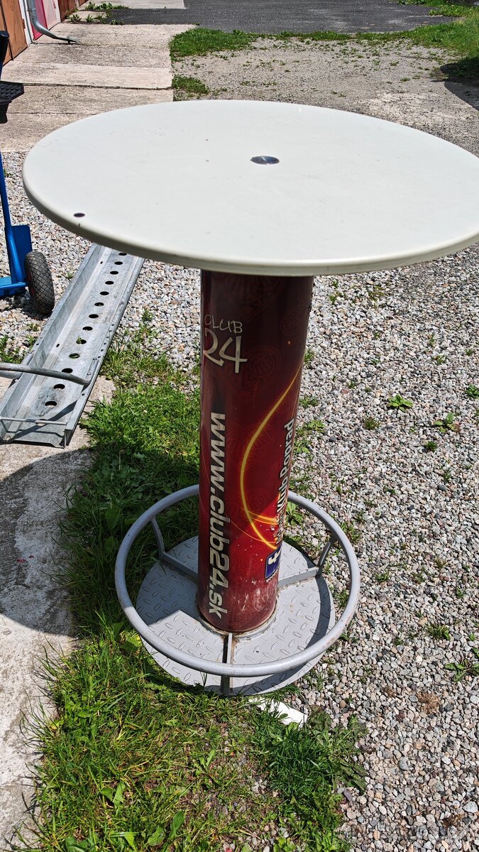 Predam barove stoly, vyrobene svojpomocne - 4