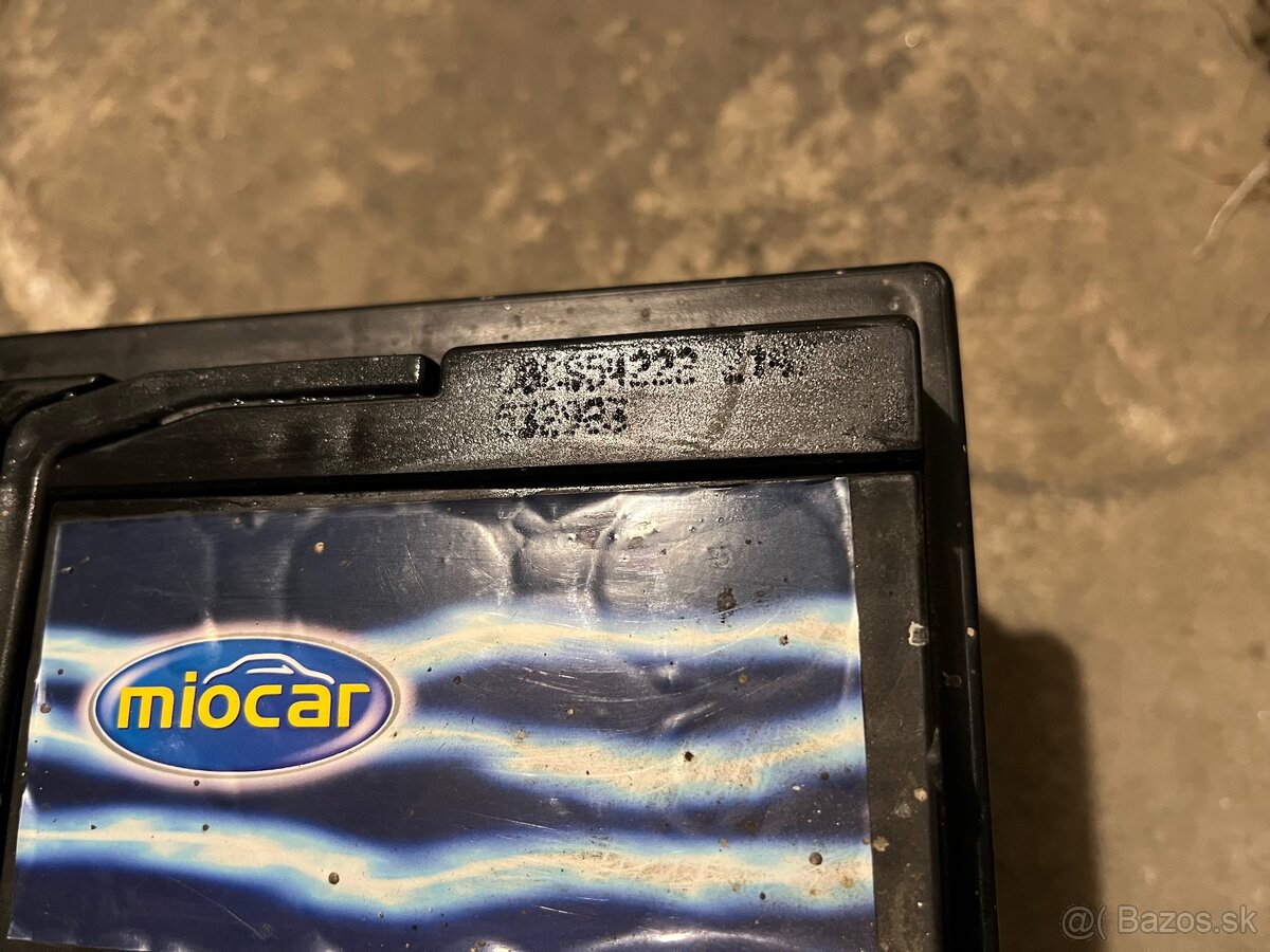 Autobatéria Miocar B4 12V 72Ah 680A - 4