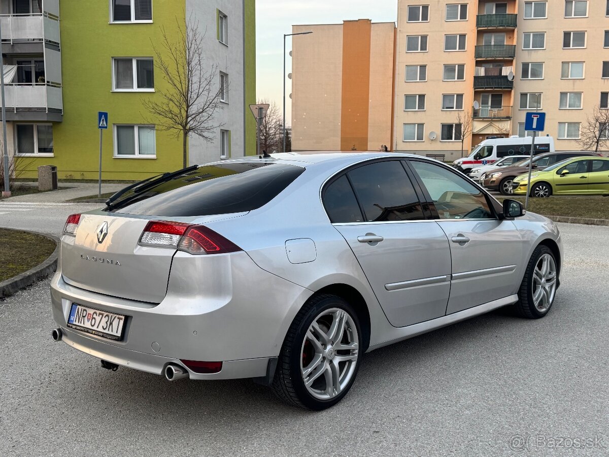 Renault Laguna 2.0DCi 110kw 4Control - 4