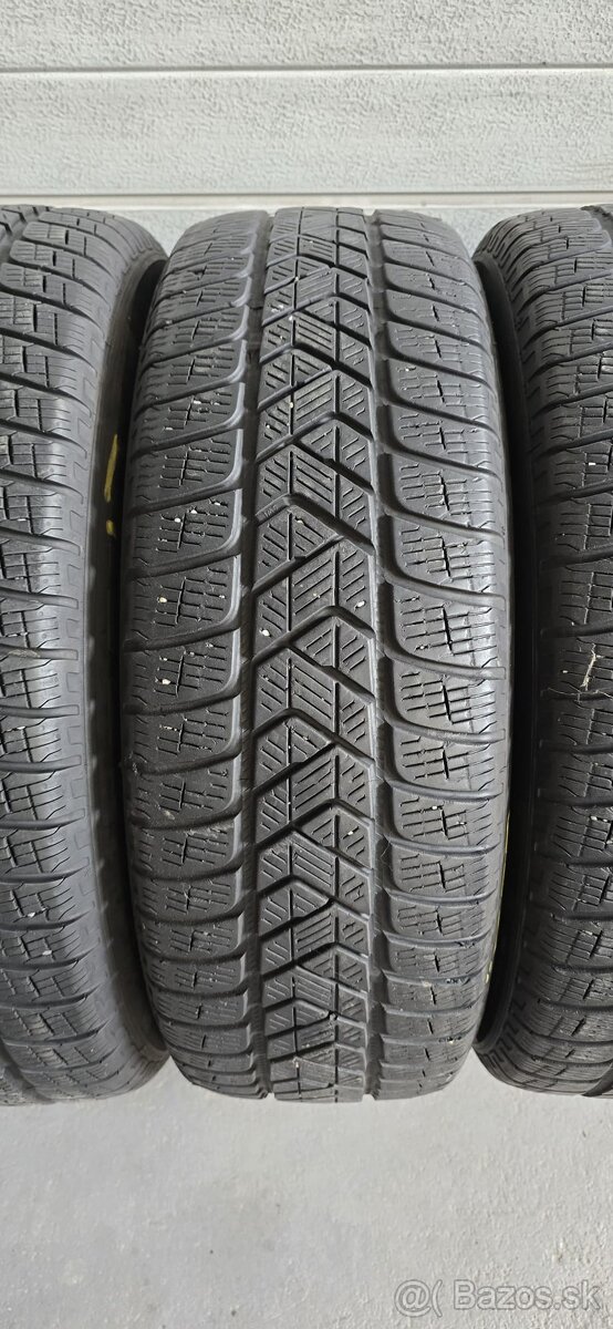 Zimné pneu Pirelli Scorpion 215/60 r17C 100V - 4