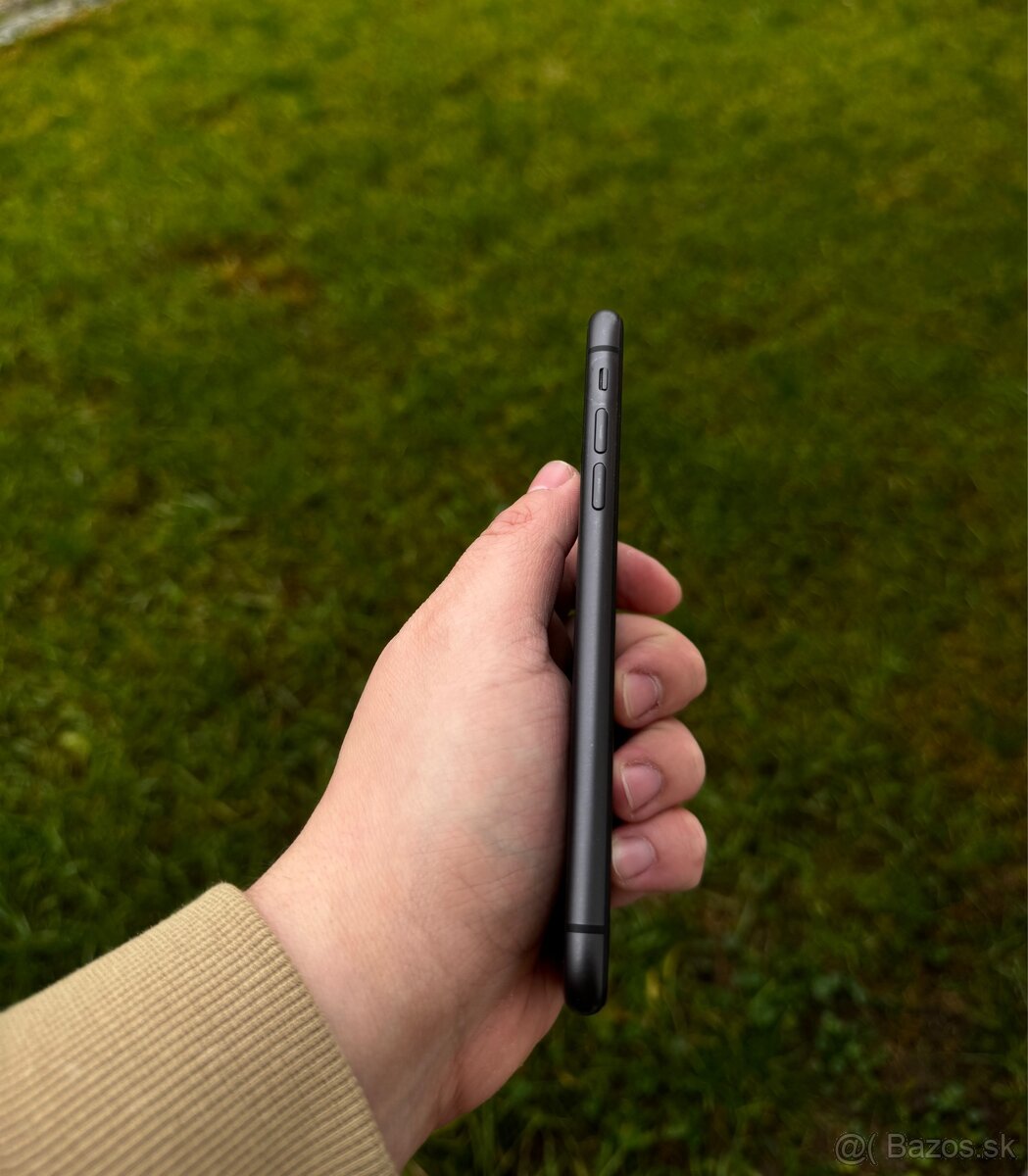 iPhone 11 | 64GB | 90% zdravie batérie - 4