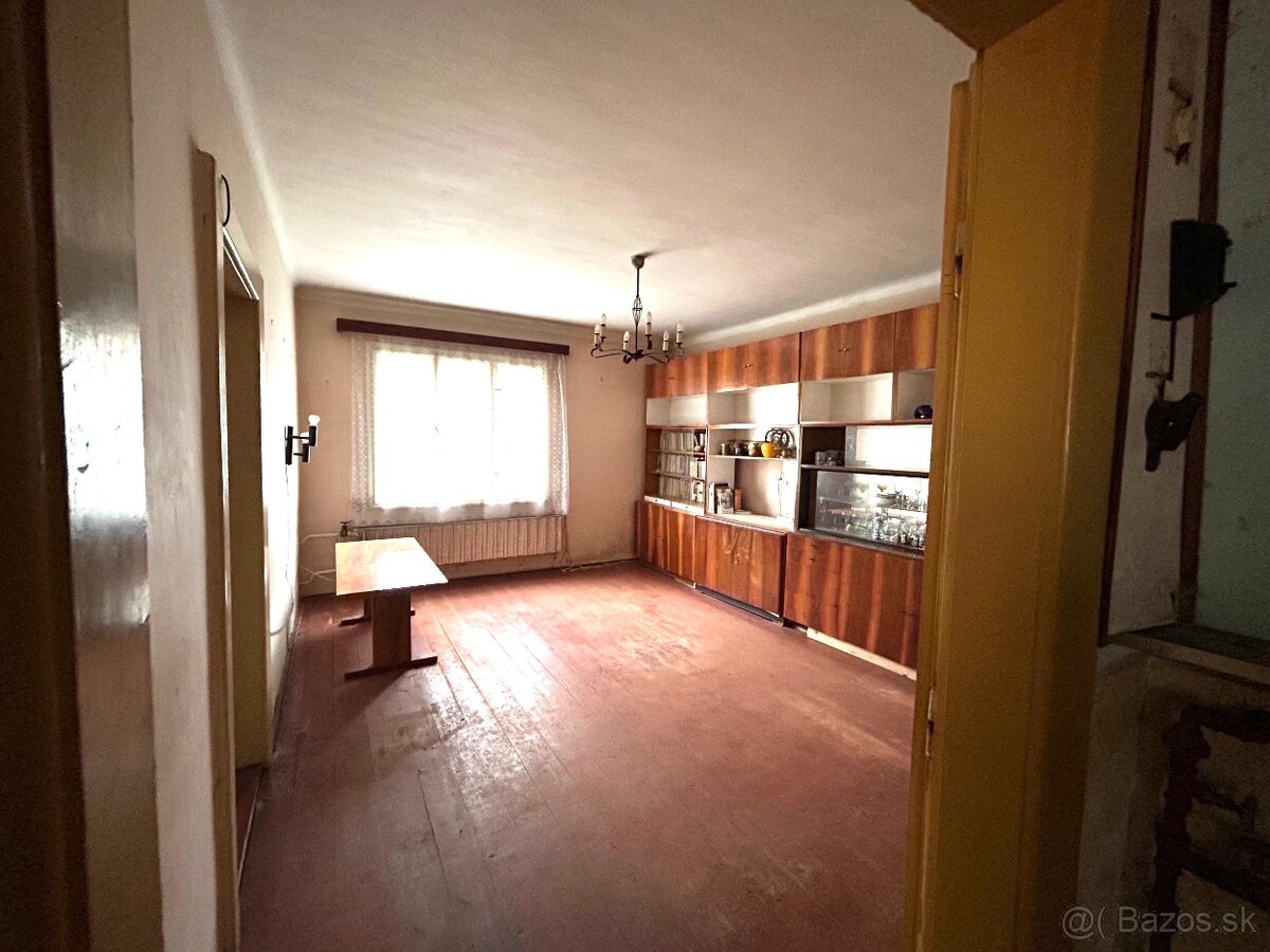 Rodinný dom v Likavke – skrytý poklad na prerábku - 4