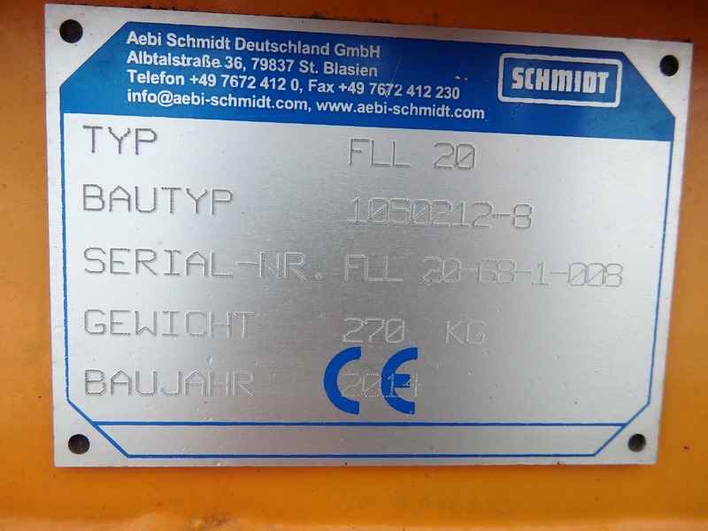 Predám snežnú radlicu SCHMIDT 2m - 4