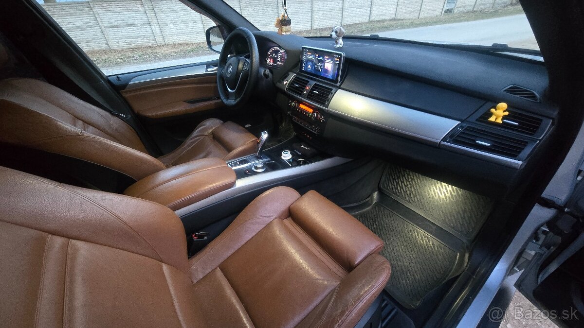BMW X5 E70 3.0D - 4