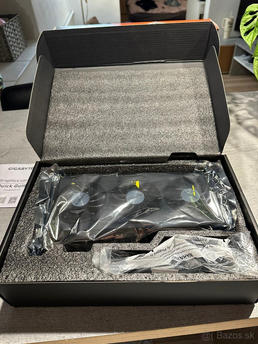 GIGABYTE RTX 4070 SUPER WINDFORCE OC 12G - 4