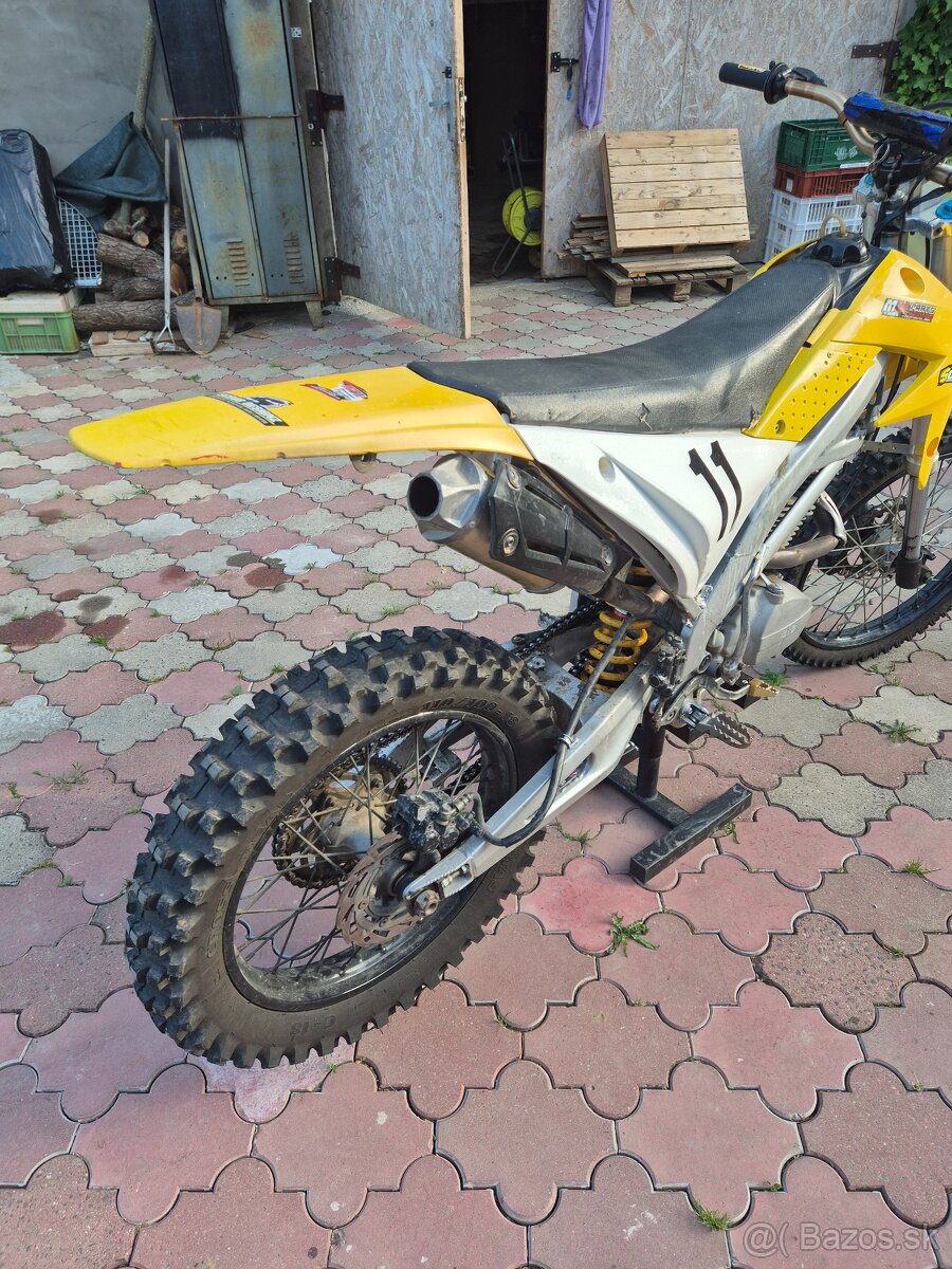 Predam