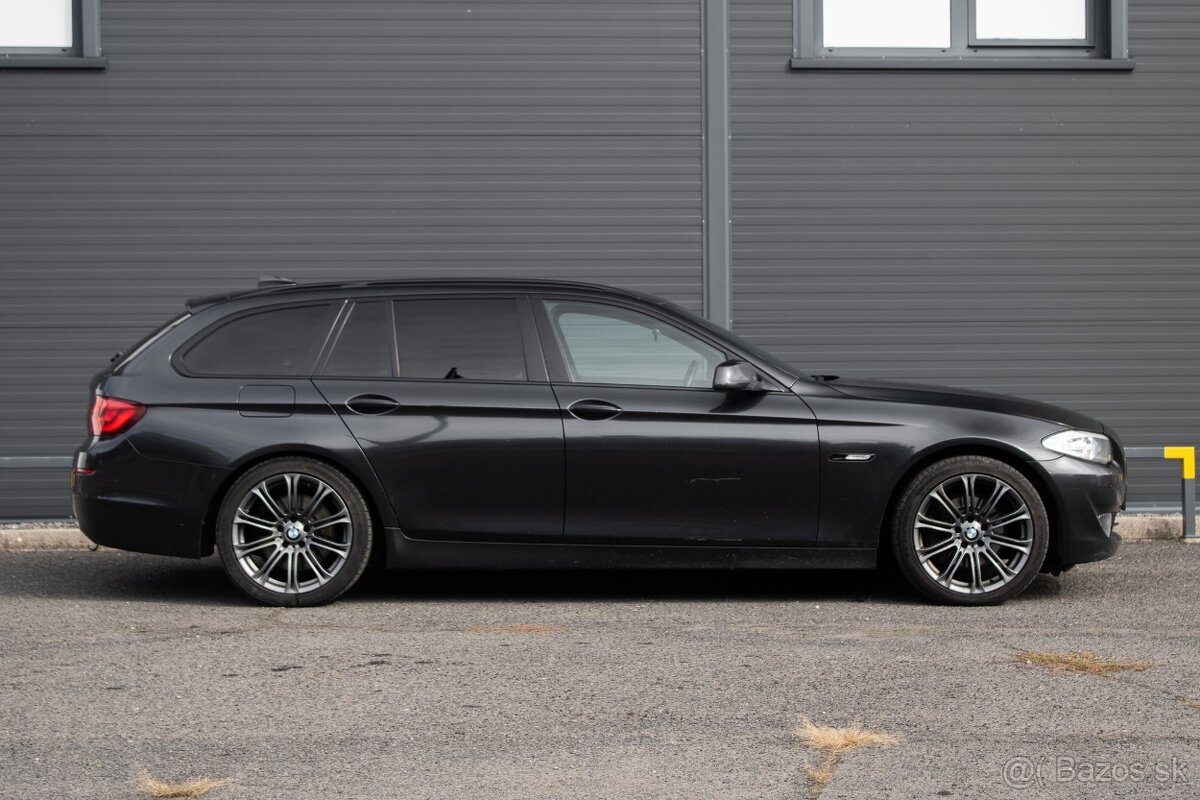 BMW Rad 5 Touring 530d xDrive - 4