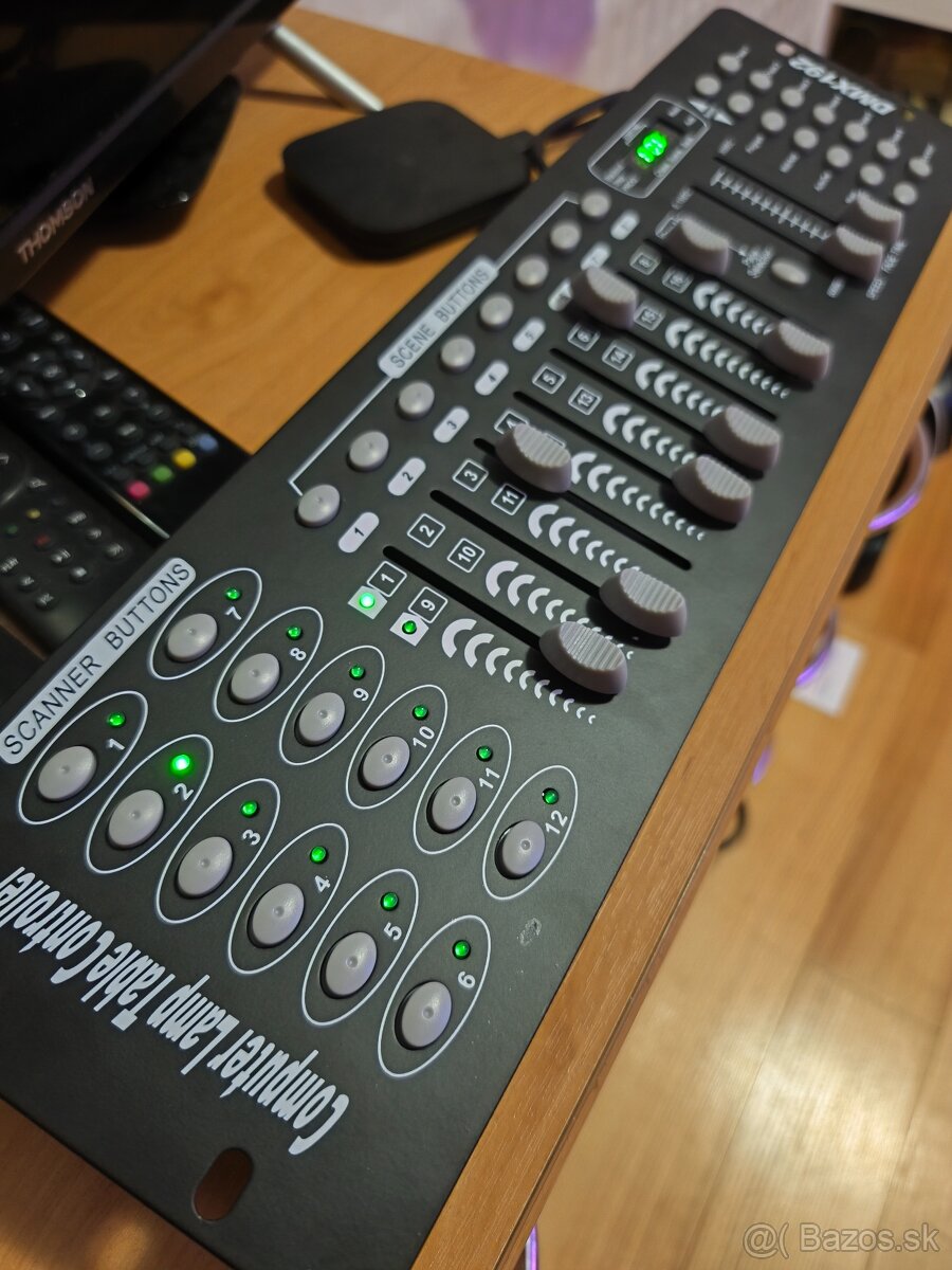 100W Rotačné hlavy a DMX pult - 4