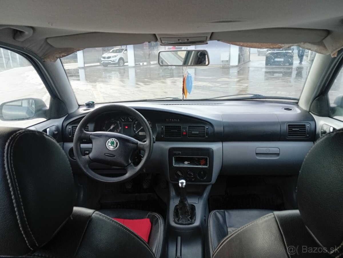 Predám škoda Octavia 1.9 TDI rok 2005 - 4