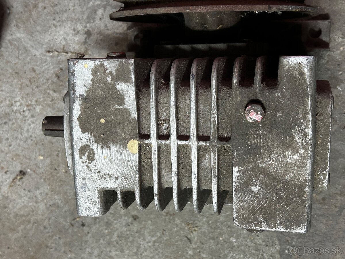 Uhlová prevodovka - 4