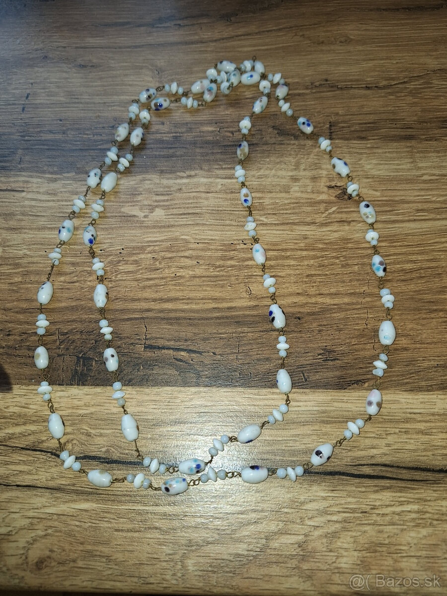 STARÝ NÁHRDELNÍK - 4