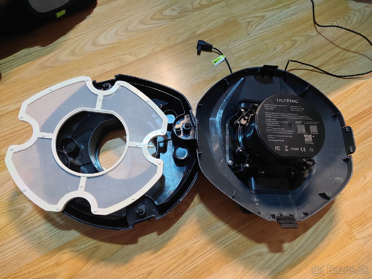 Bazénový robotický vysávač - 4