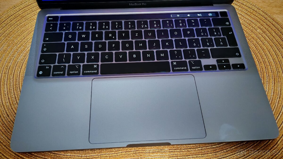 Apple Macbook Pro 2022 13” M2 - 4