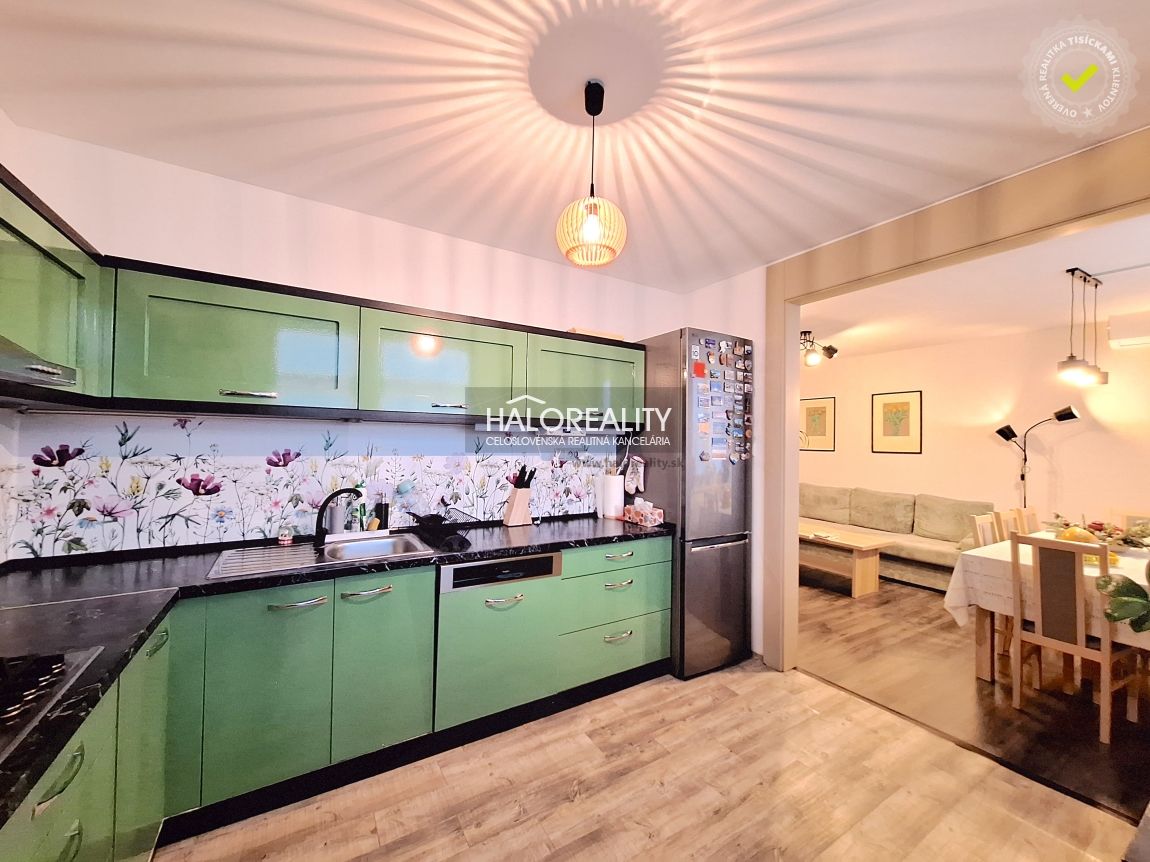 HALO reality - Predaj, štvorizbový byt Pezinok - 4