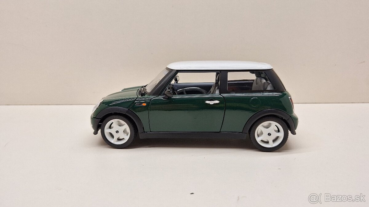 1:18 MINI COOPER AUTODROM - 4