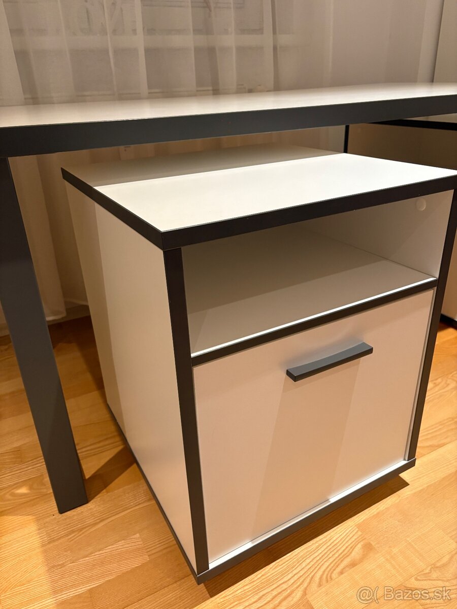 Kancelársky stôl + stolička - 4