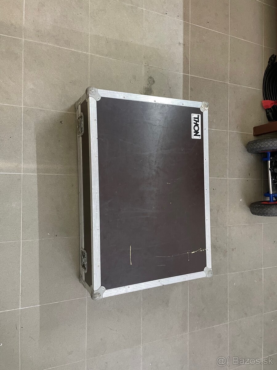 Allen & Heath GL2400 - 4