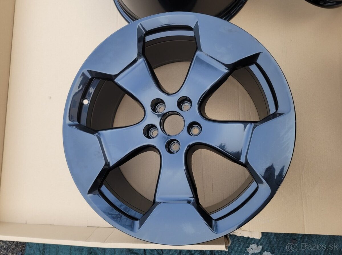 Alu disky Volkswagen ID Buzz R20 Černé - 4