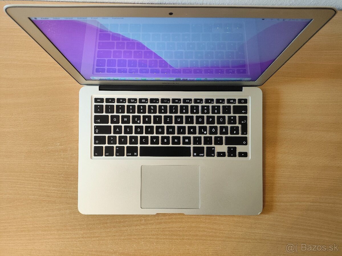 MacBook Air 2015 | i7 • 8GB • 128GB SSD - 4