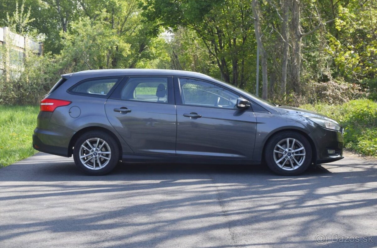 Ford Focus 1.5 TDCI - 4