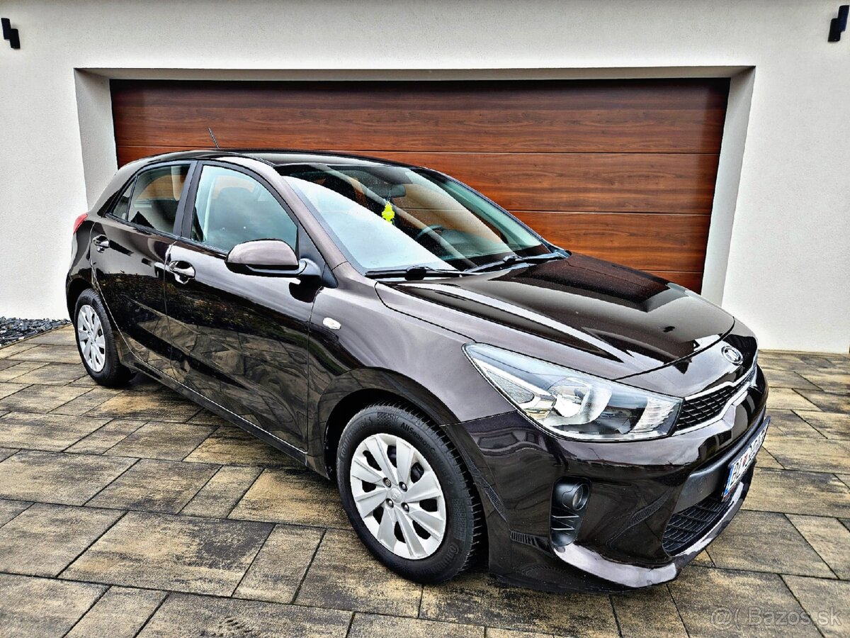 Kia Rio/2018/1.Majitel/Servisná knižka - 4