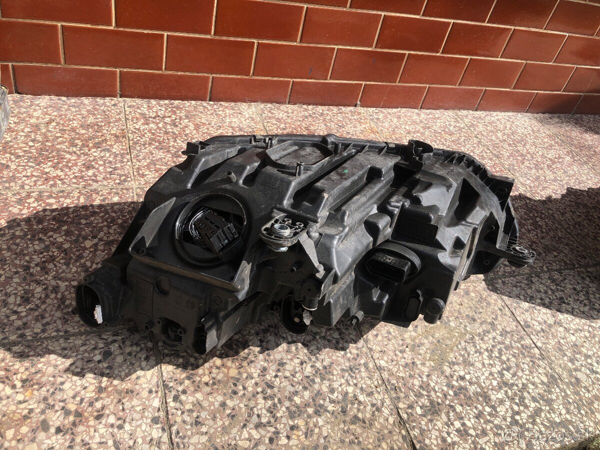 prave svetlo full led octavia 4 - 4