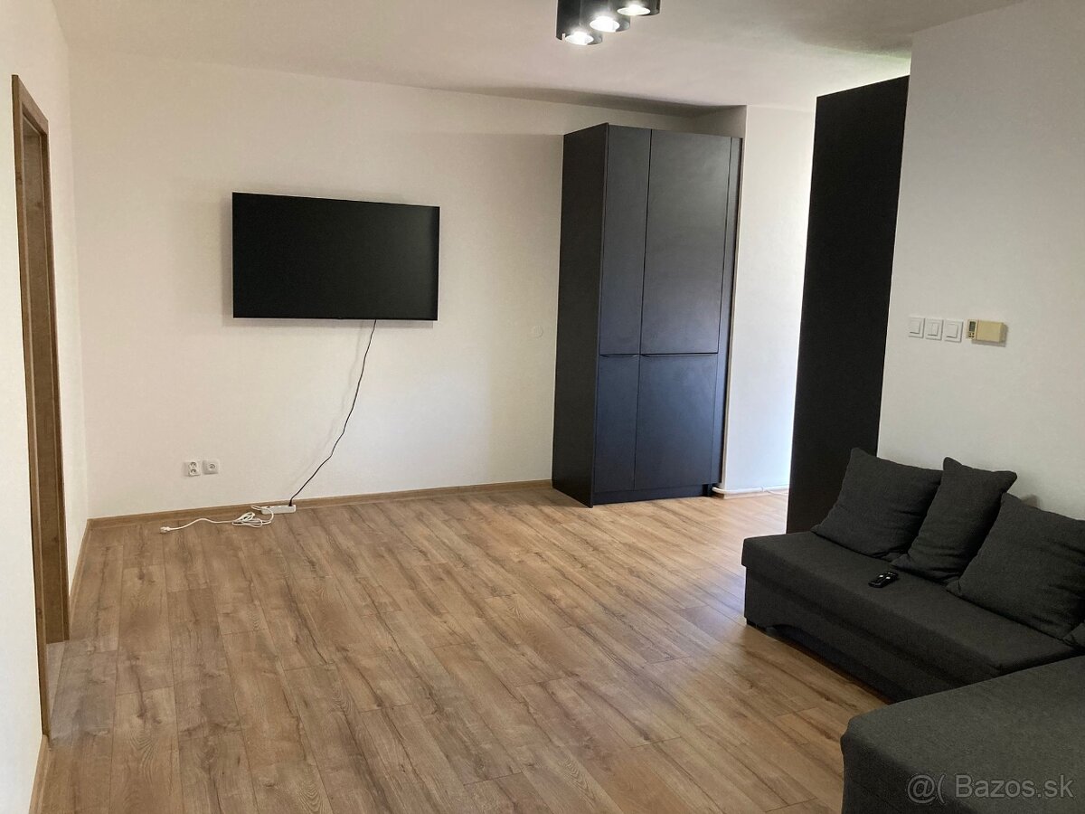 TOP PONUKA 3 izbovy byt - 4