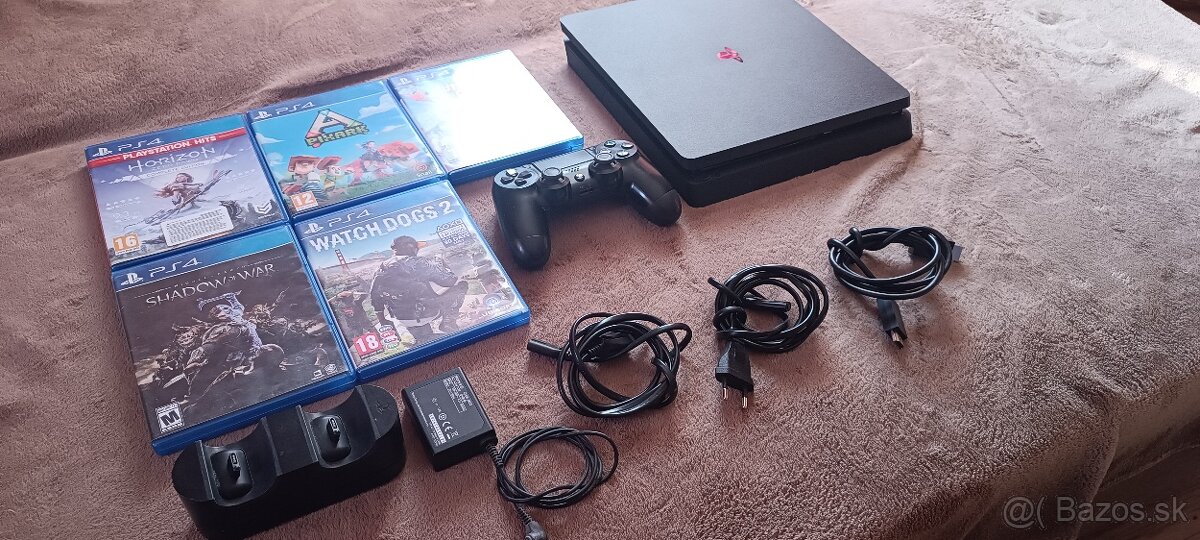 Ps4 slim s hrami - 4