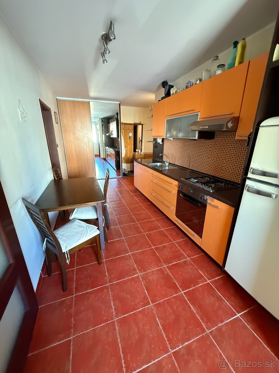 Byt 2+1 s loggiou sídl. Mier, Sp. Nová Ves - 4