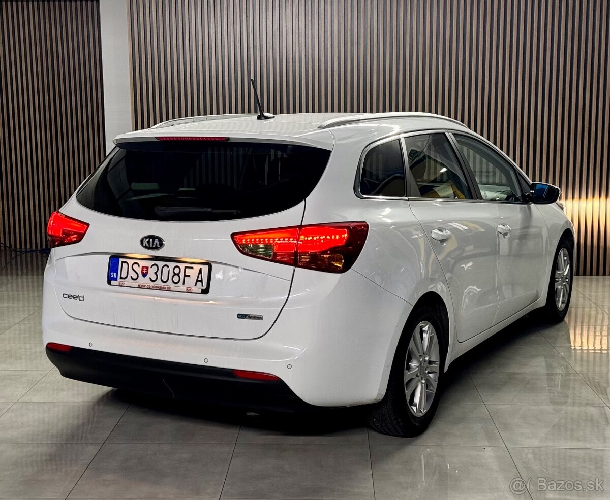 KIA Ceed SW 1.6 CRDI Gold 128 tisíc km/Slovák/ 2015 - 4