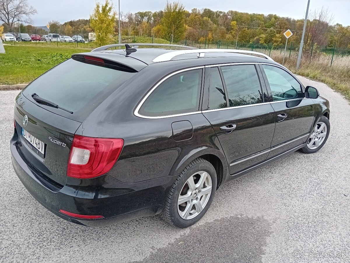 Škoda Superb Combi 2,0tdi CR DSG - 4