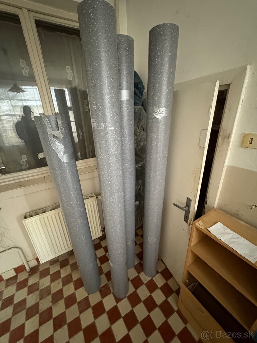 Predám GUMOVÚ ROHOŽ – SIVÚ. - 4