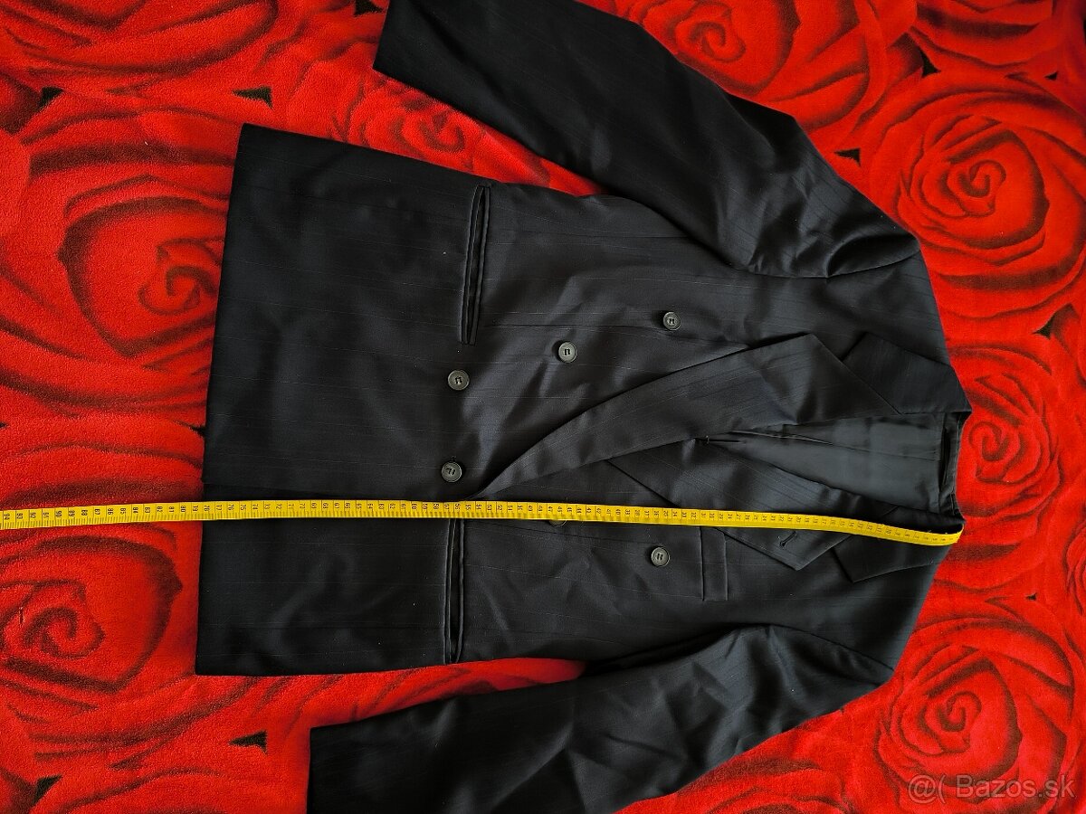 Pánsky tmavomodrý oblek. - 4