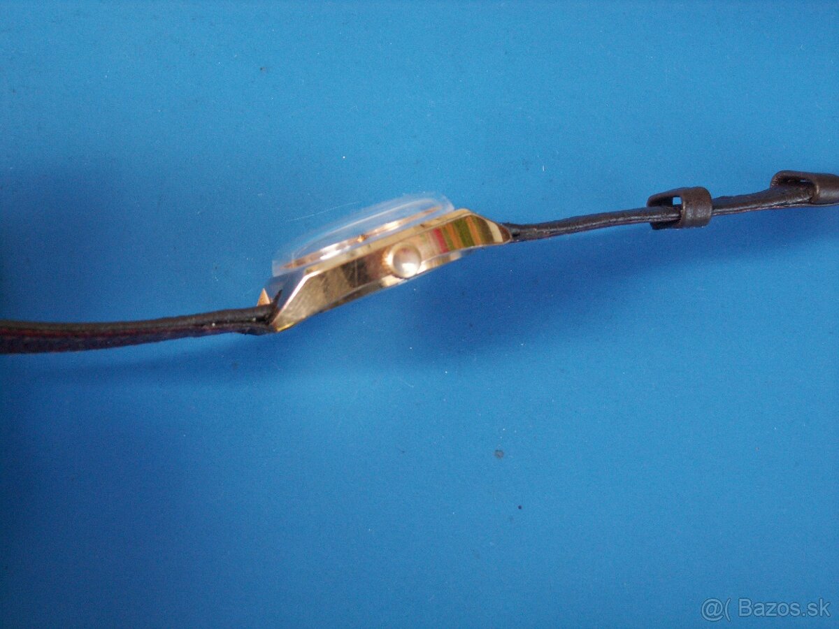 Hodinky Raketa - pozlátené - 4