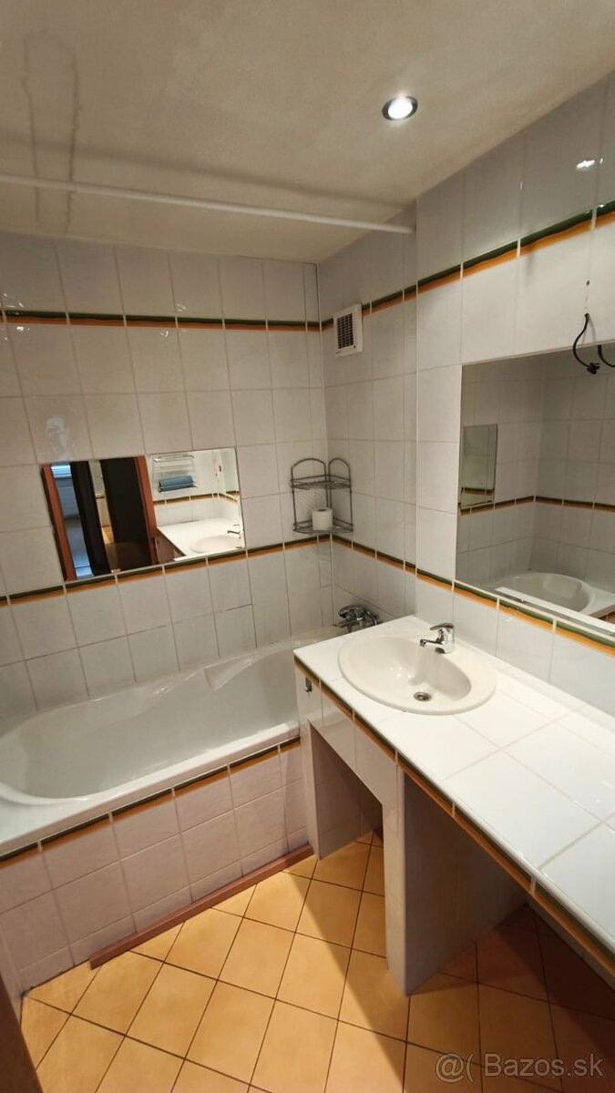 3 izbový byt Zvolen Zlatý Potok + garáž - 4