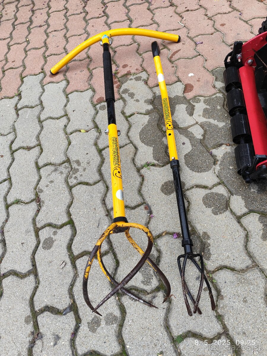 Predám dva ručne kultivátori ,ručnú kosačku - 4