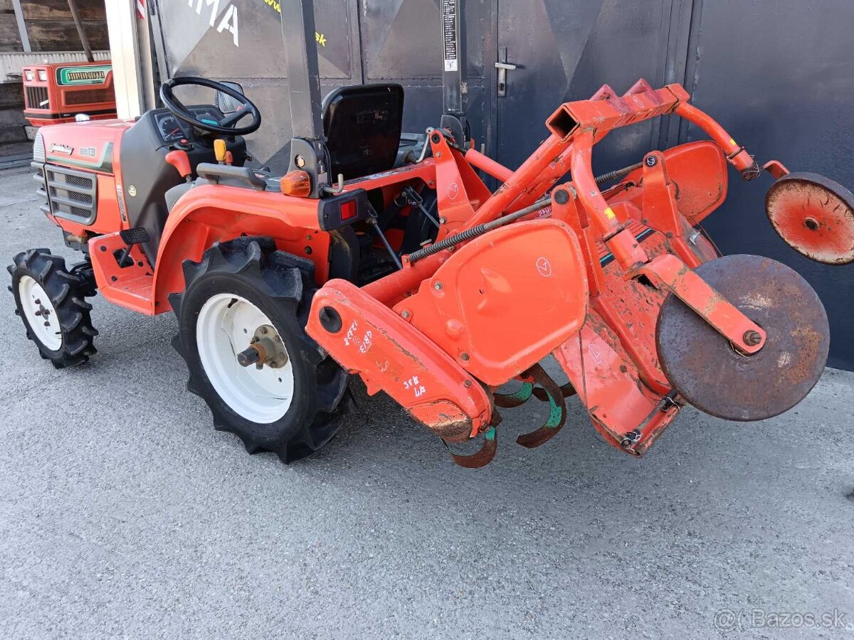 malotraktor KUBOTA GB13 - 4