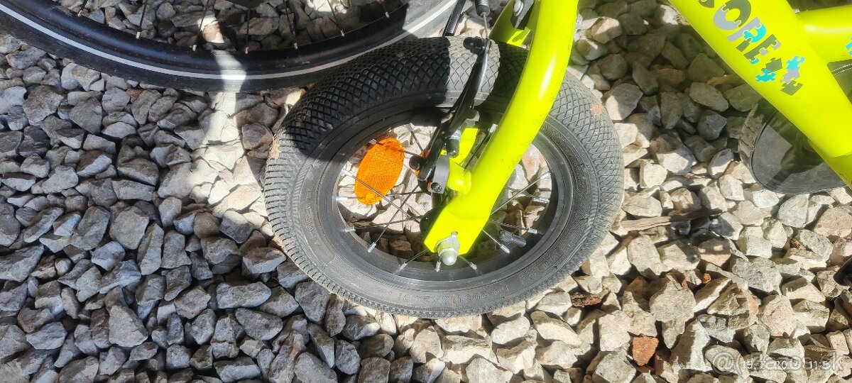 Detsky bicykel 12 ako nový ešte záruke - 4
