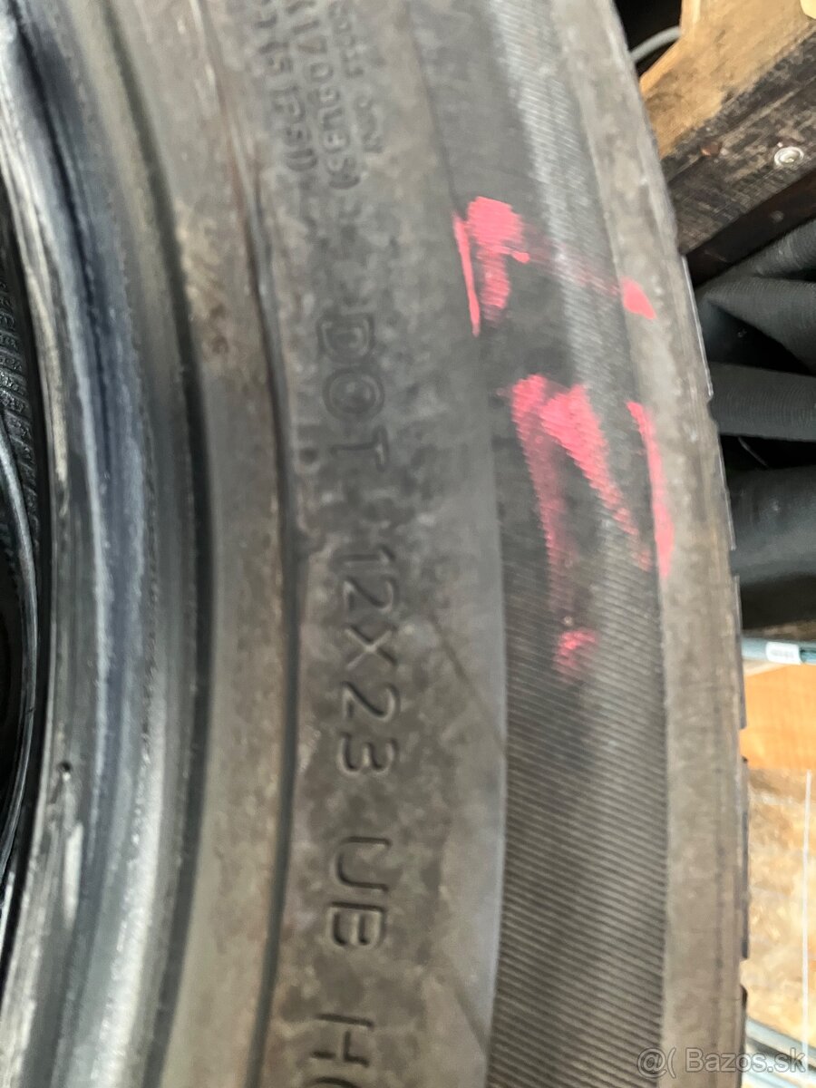 235/50 R 19 letné sada 4 kusy - 4