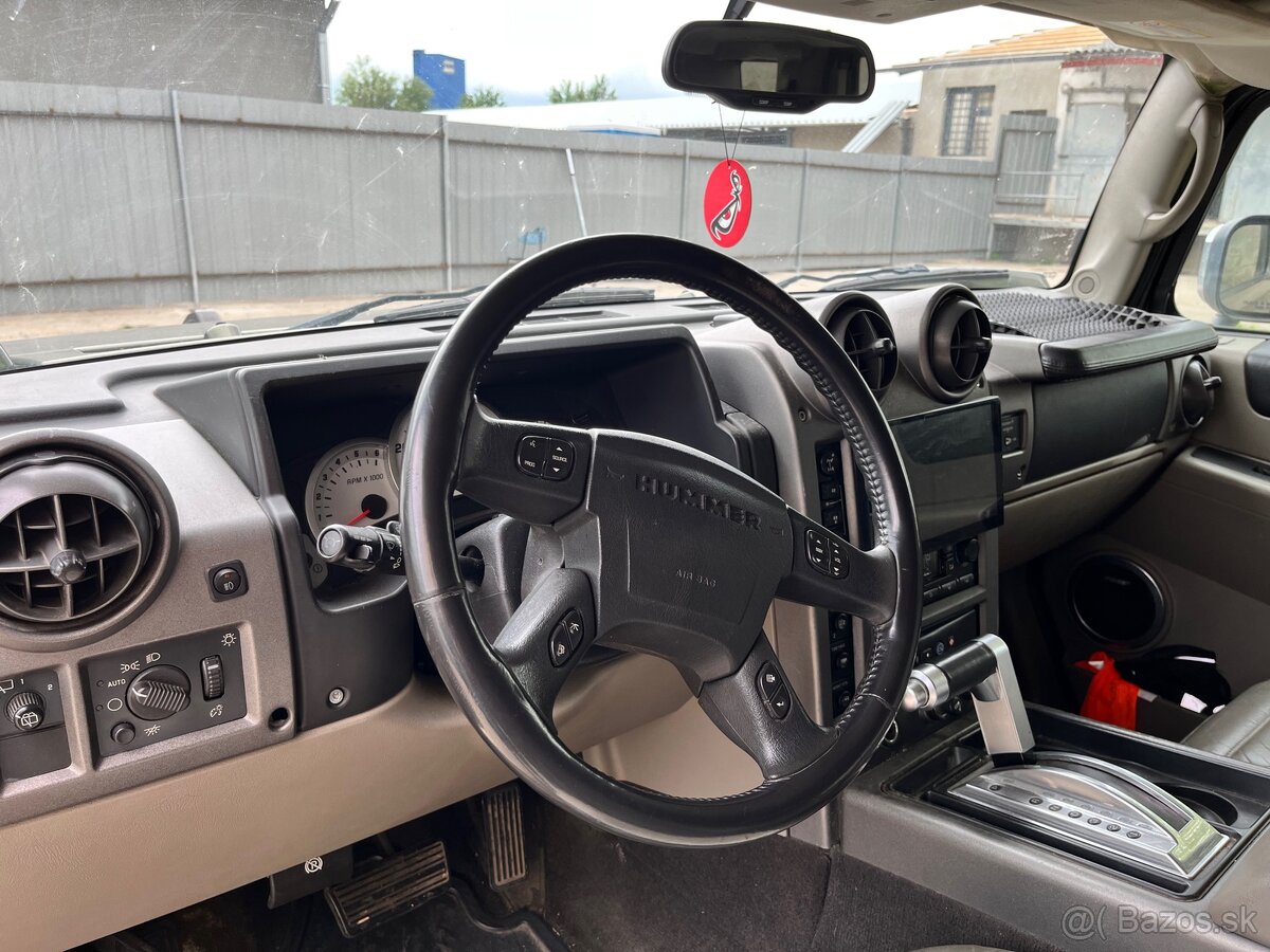 Hummer H2 - 4