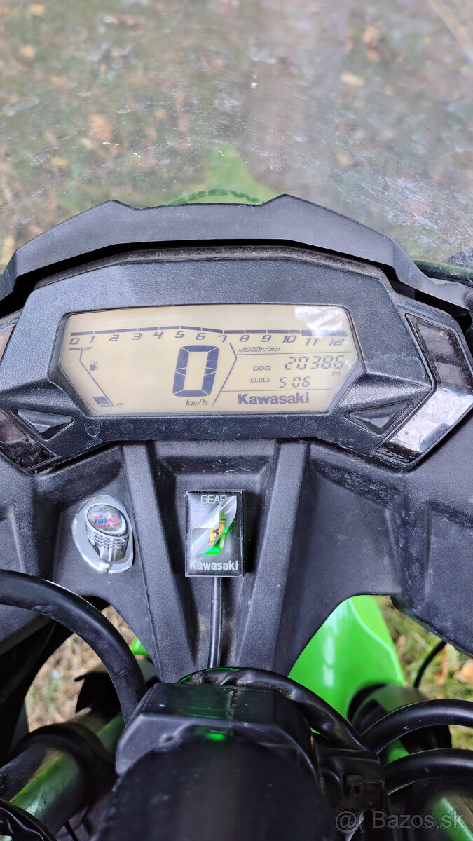 Kawasaki ninja 250 SL - 4