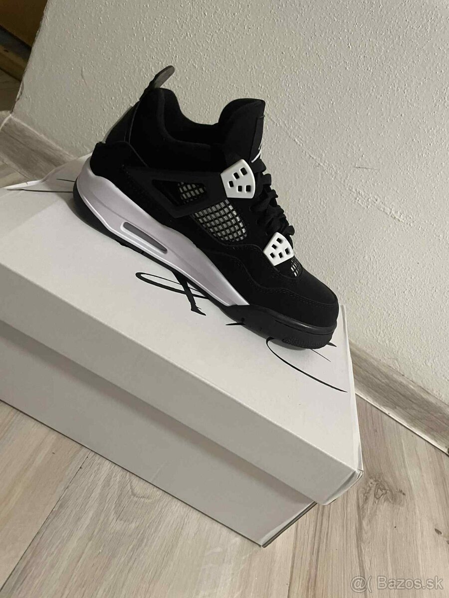 jordan 4 thunder white - 4